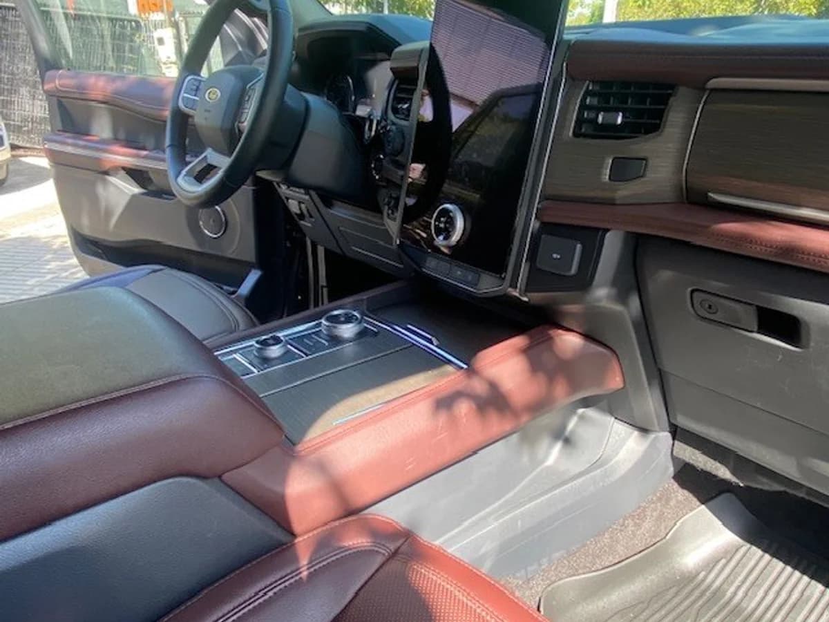 FORD EXPEDITION Limited 3.5 Aut. 2023 - Imagen 17