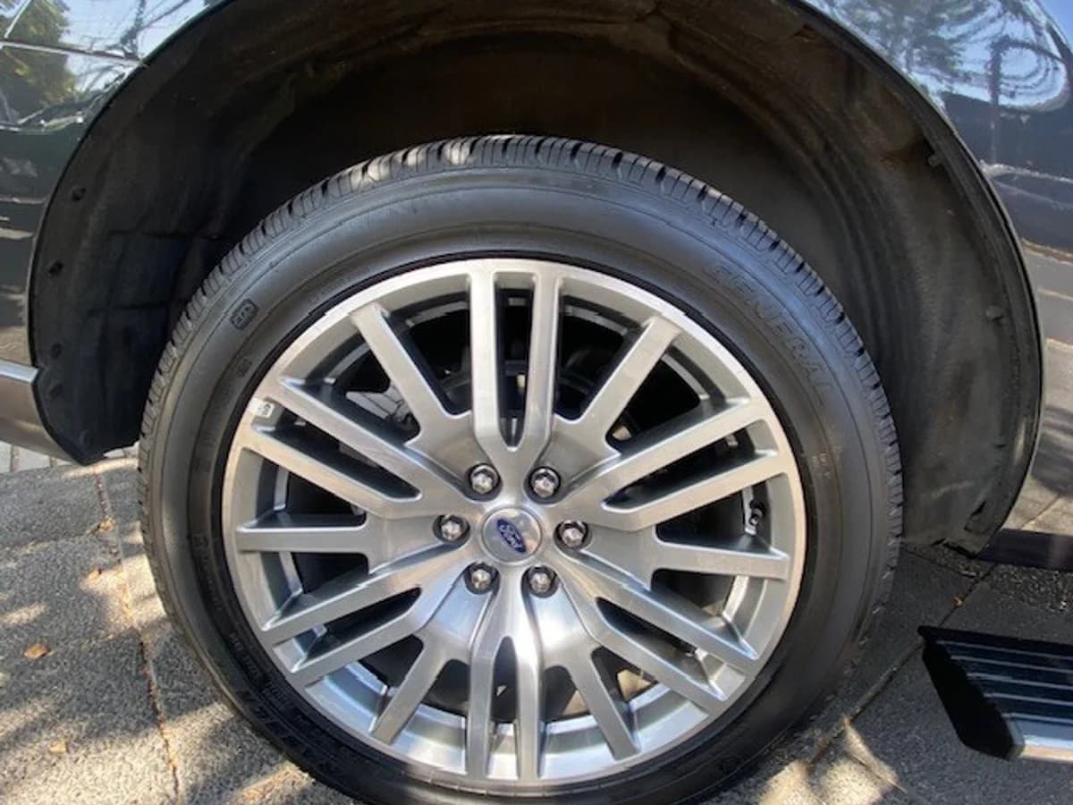 FORD EXPEDITION Limited 3.5 Aut. 2023 - Imagen 23