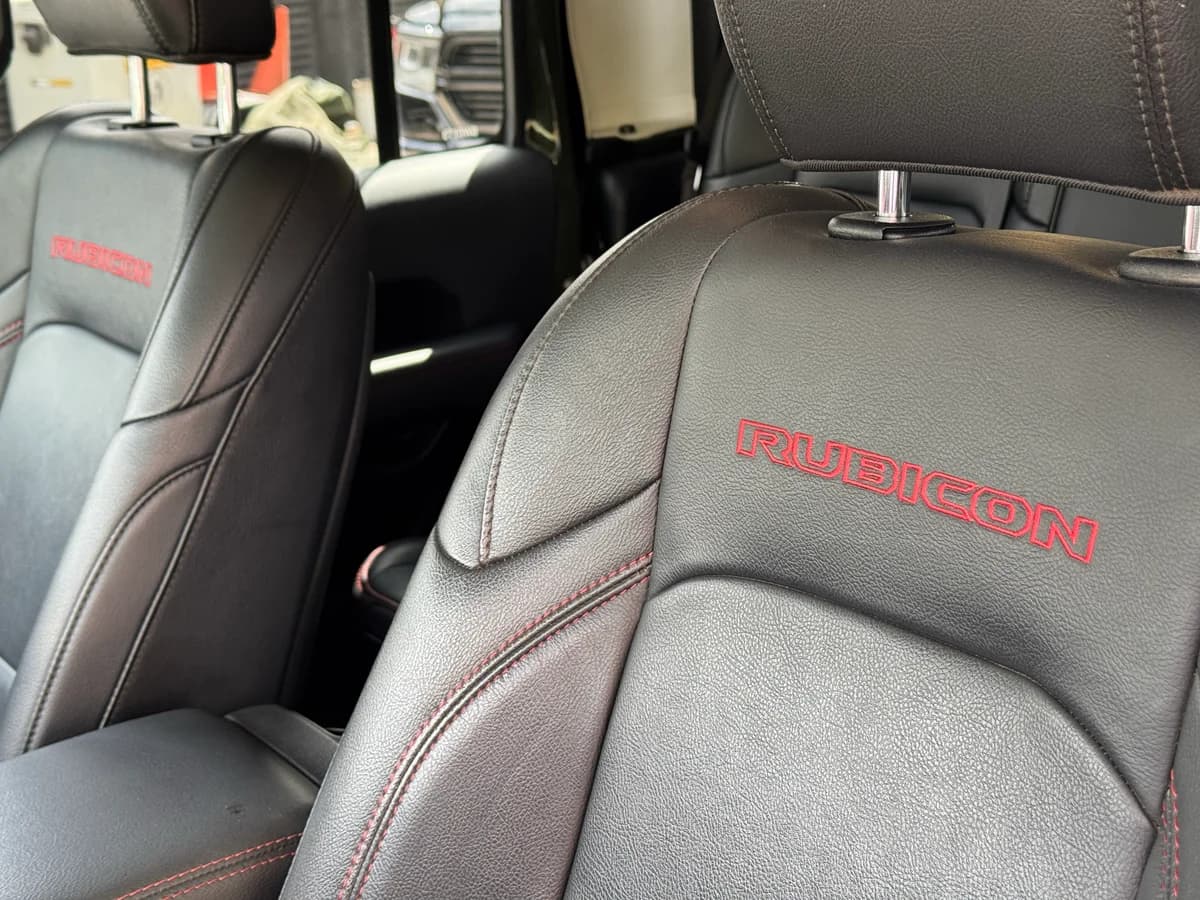 JEEP GLADIATOR JT RUBICON 2023 - Imagen 13