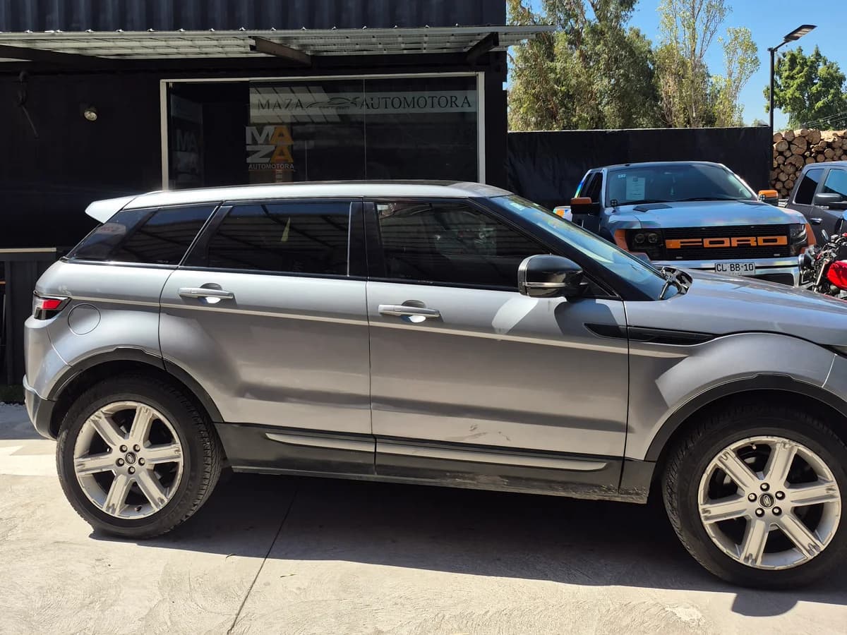 Land Rover Ranger Evoque, 2013 - Imagen 2