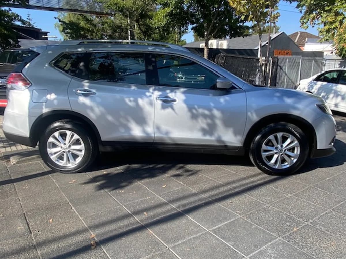 NISSAN X-TRAIL Sense CVT 2.5 2017 - Imagen 3
