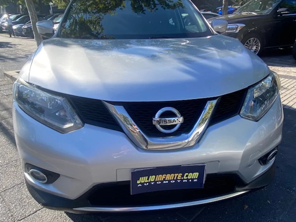 NISSAN X-TRAIL Sense 2.5 4x4 2017 - Imagen 7