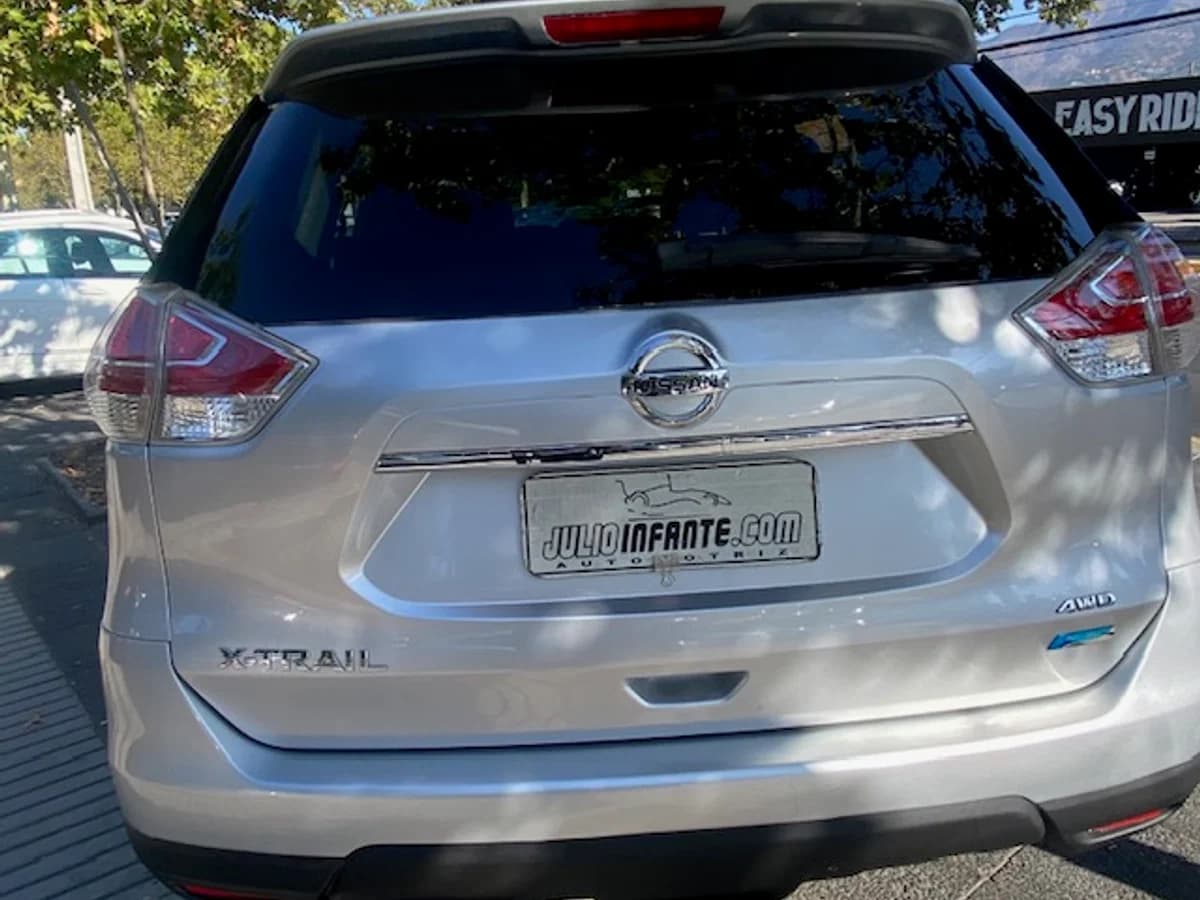 NISSAN X-TRAIL Sense 2.5 4x4 2017 - Imagen 8