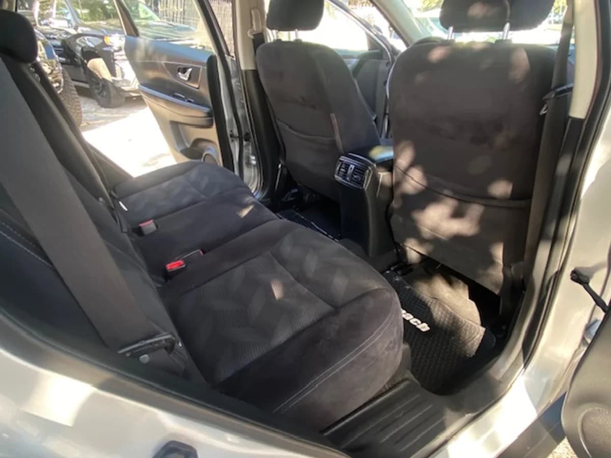 NISSAN X-TRAIL Sense 2.5 4x4 2017 - Imagen 9