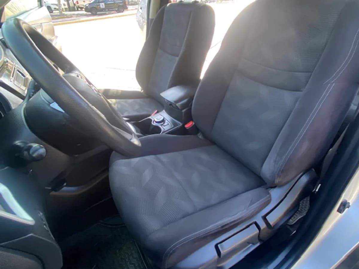NISSAN X-TRAIL Sense 2.5 4x4 2017 - Imagen 11