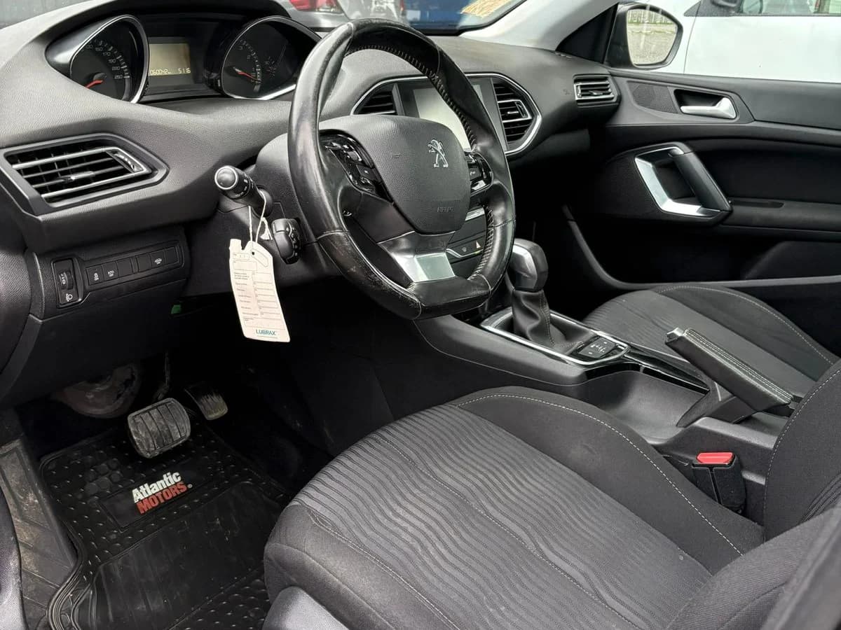 Peugeot 308 Attomatico 2016 - Imagen 13