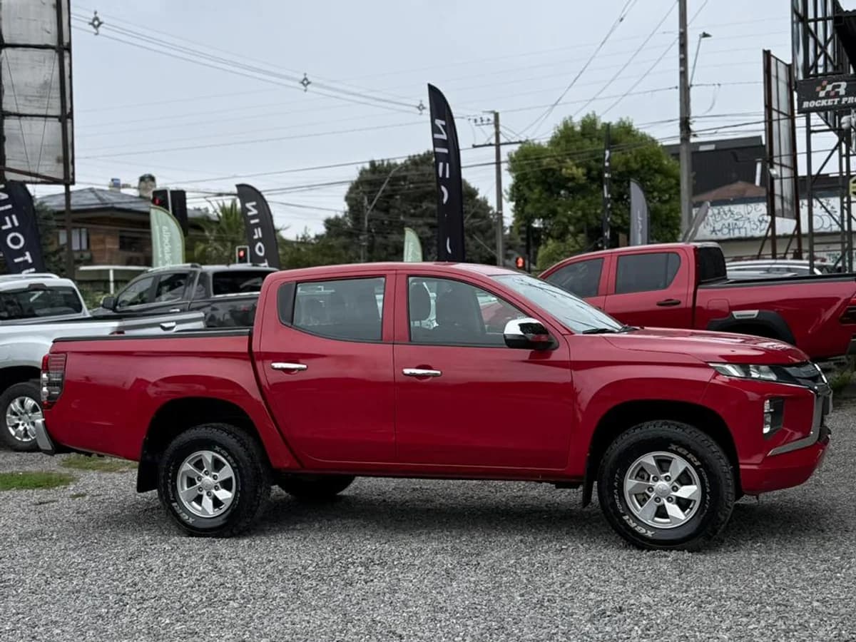 Mitsubishi L200 Katana CRT 4x4 2022 - Imagen 2