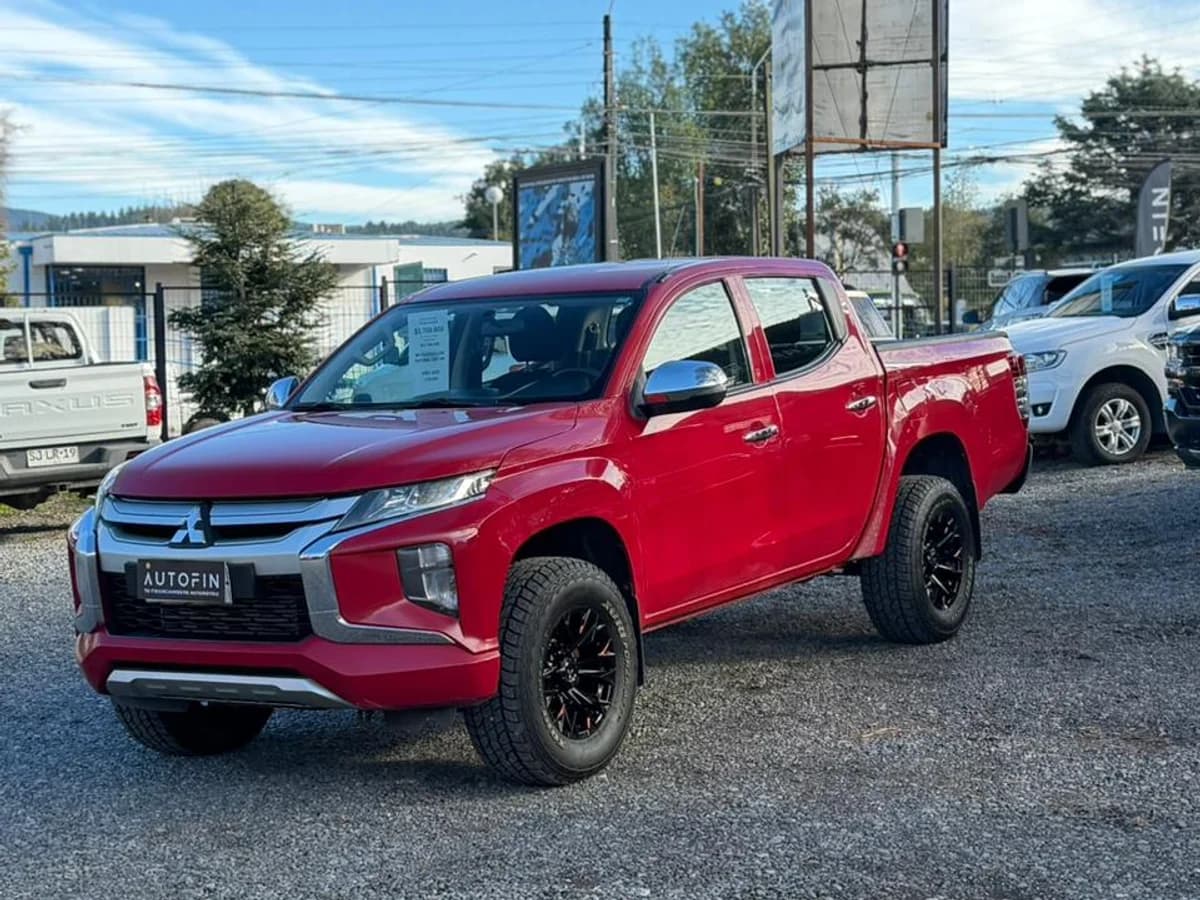 MITSUBISHI L200 KATANA CRT 4X4 2.4 Katana Crt 4x4 2022 - Imagen 1