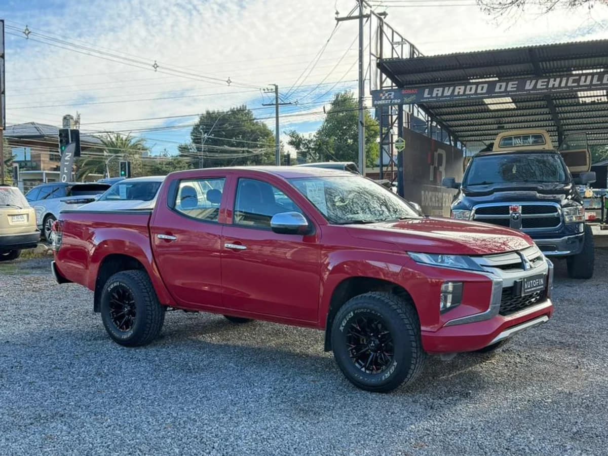 MITSUBISHI L200 KATANA CRT 4X4 2.4 Katana Crt 4x4 2022 - Imagen 5