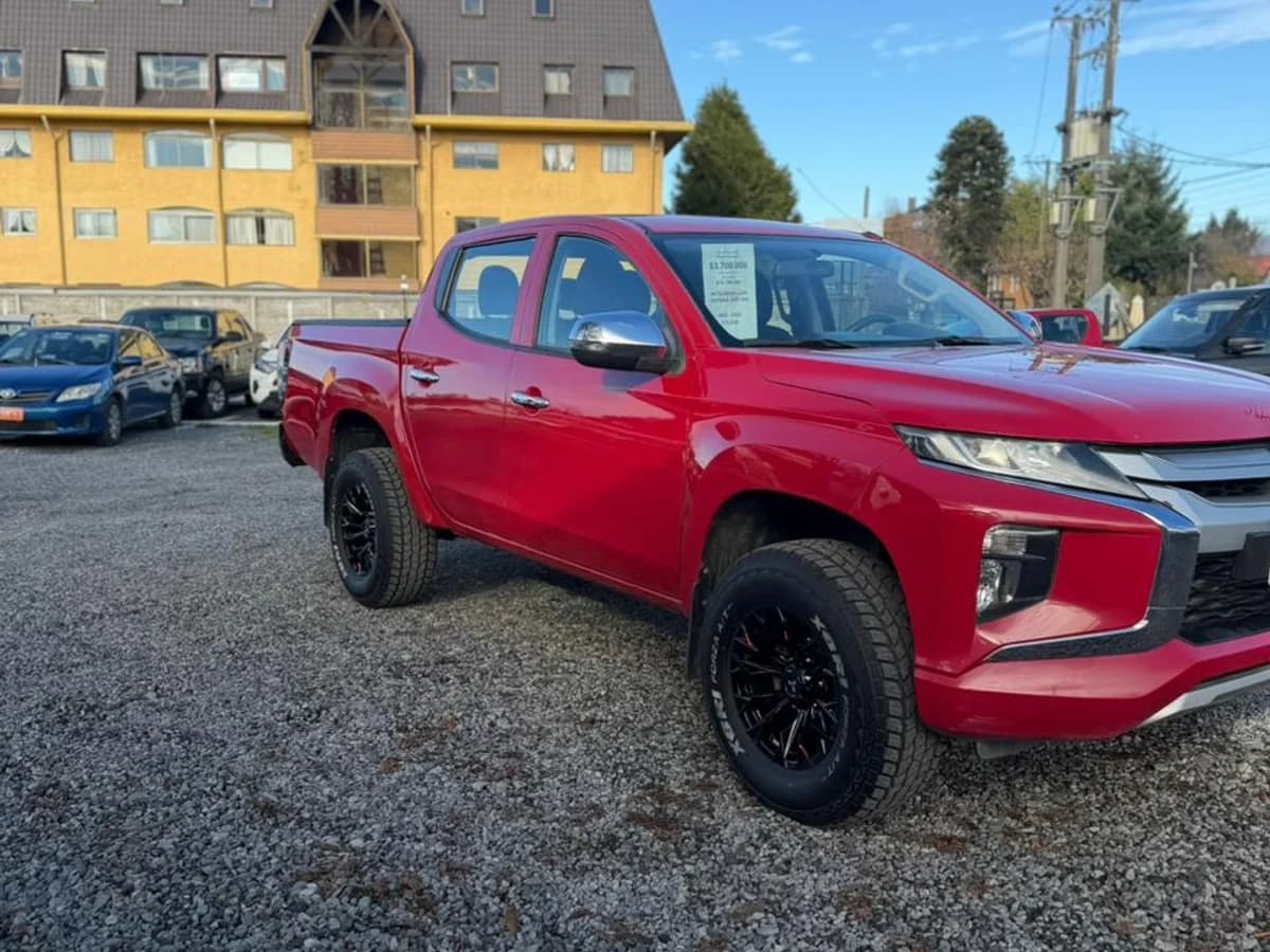 MITSUBISHI L200 KATANA CRT 4X4 2.4 Katana Crt 4x4 2022 - Imagen 13