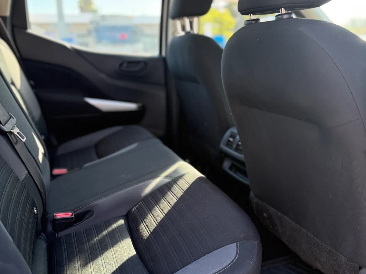Nissan Navara SE 4x4 2023 - Imagen 8