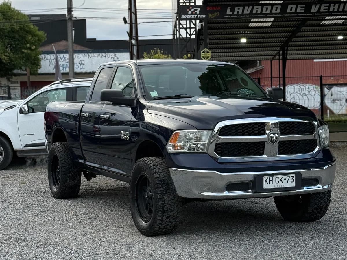 Dodge RAM 1500 SLT 2018 - Imagen 6