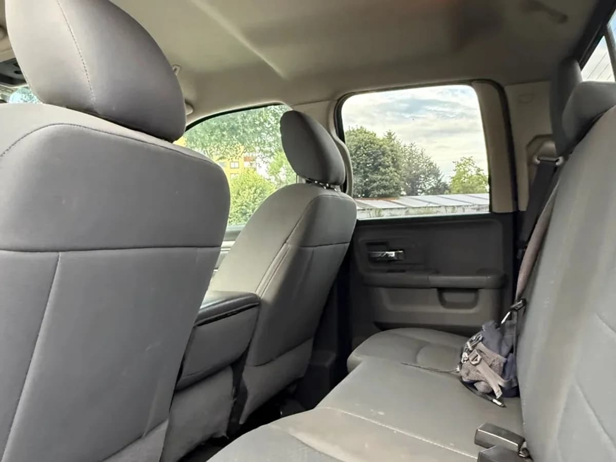 Dodge RAM 1500 SLT 2018 - Imagen 15