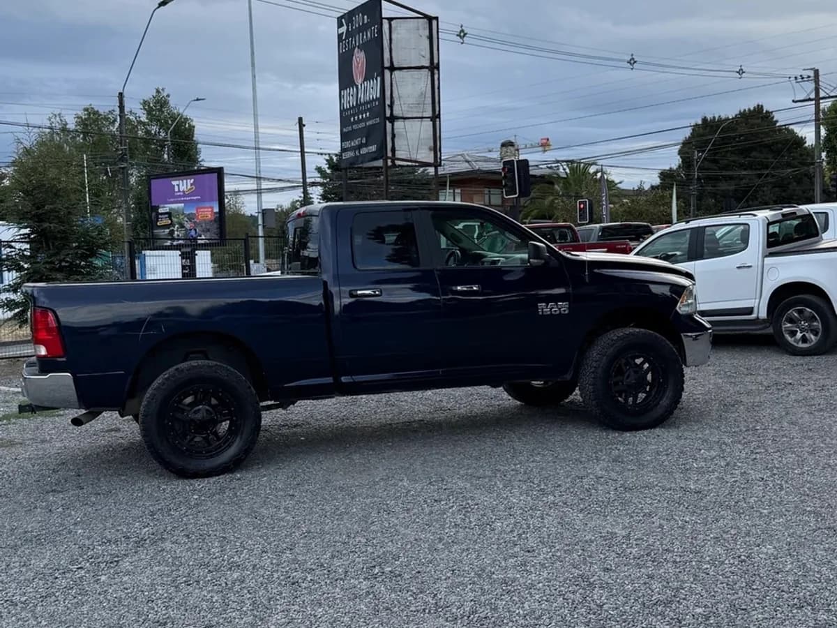 Dodge RAM 1500 SLT 2018 - Imagen 18