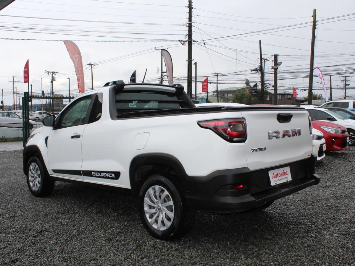 RAM 700 SLT 1.4 2022 - Imagen 8