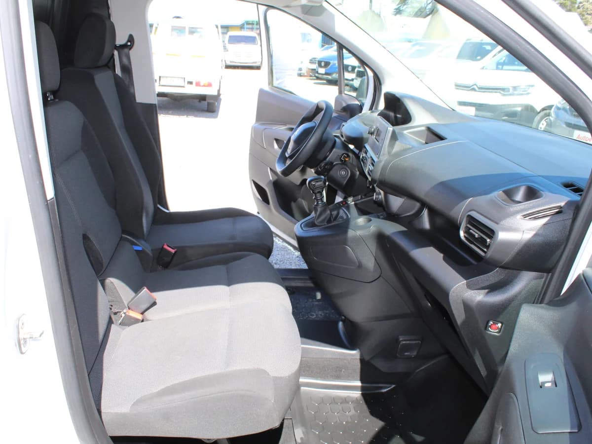PEUGEOT PARTNER BLUE HDI 2023 - Imagen 7