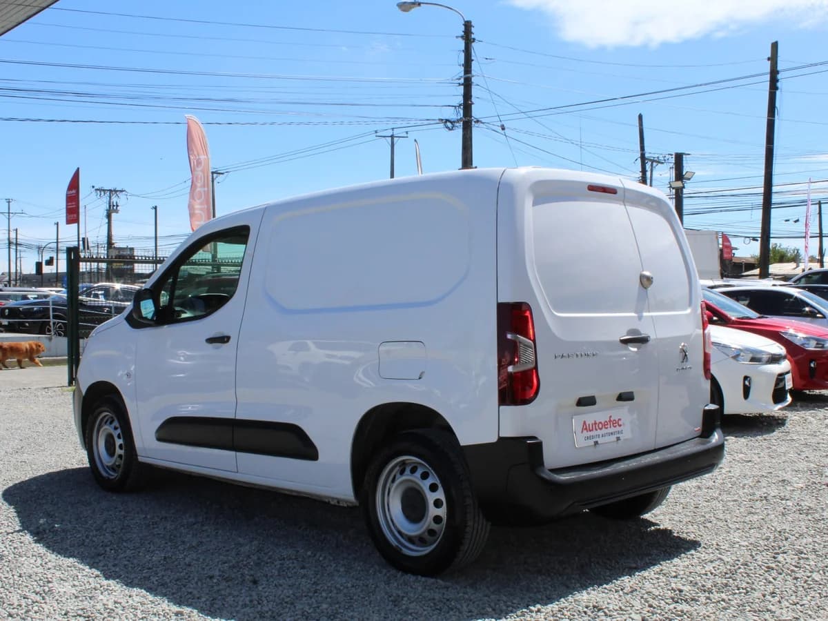 PEUGEOT PARTNER BLUE HDI 2023 - Imagen 9