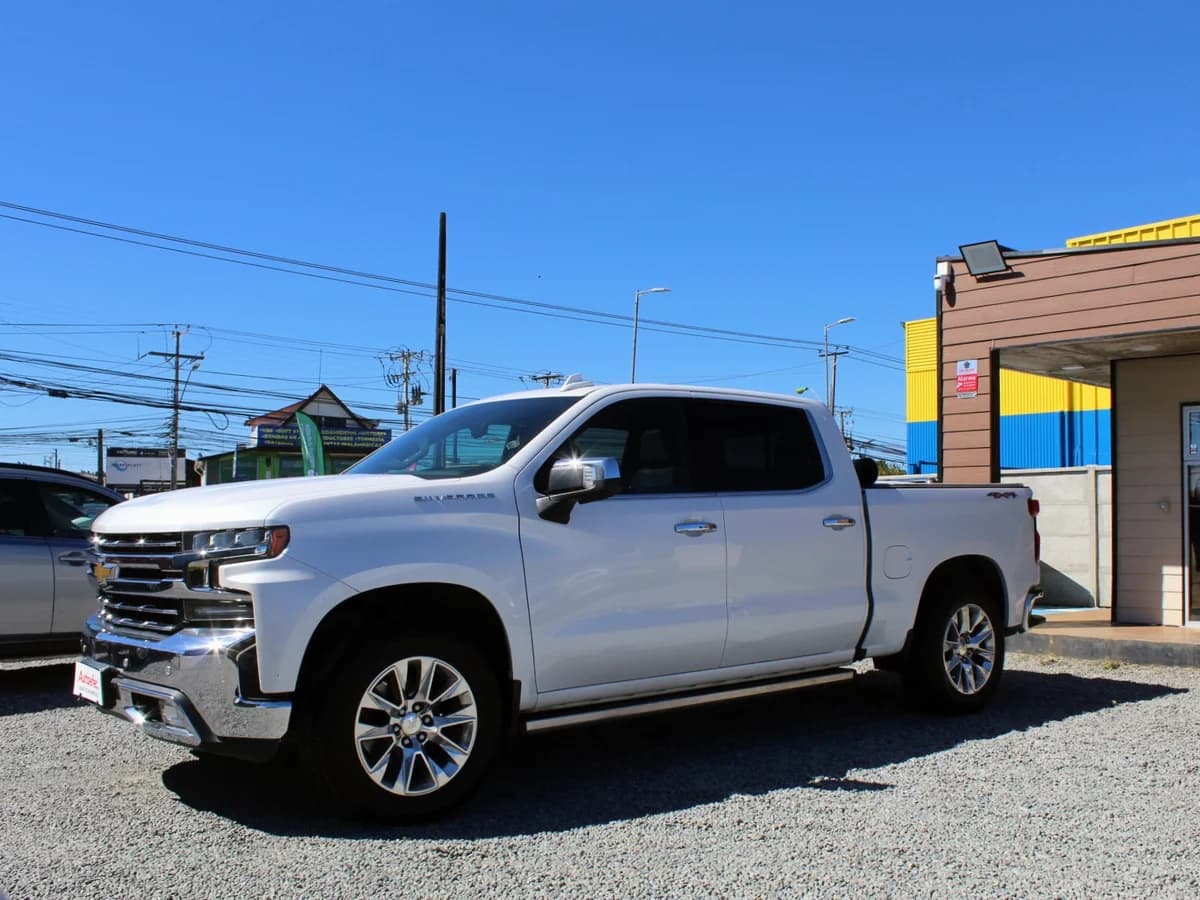 CHEVROLET Silverado LTZ 2019 - Imagen 1