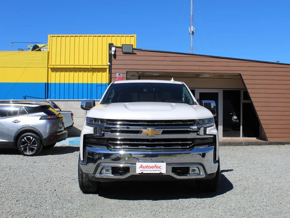 CHEVROLET Silverado LTZ 2019 - Imagen 3