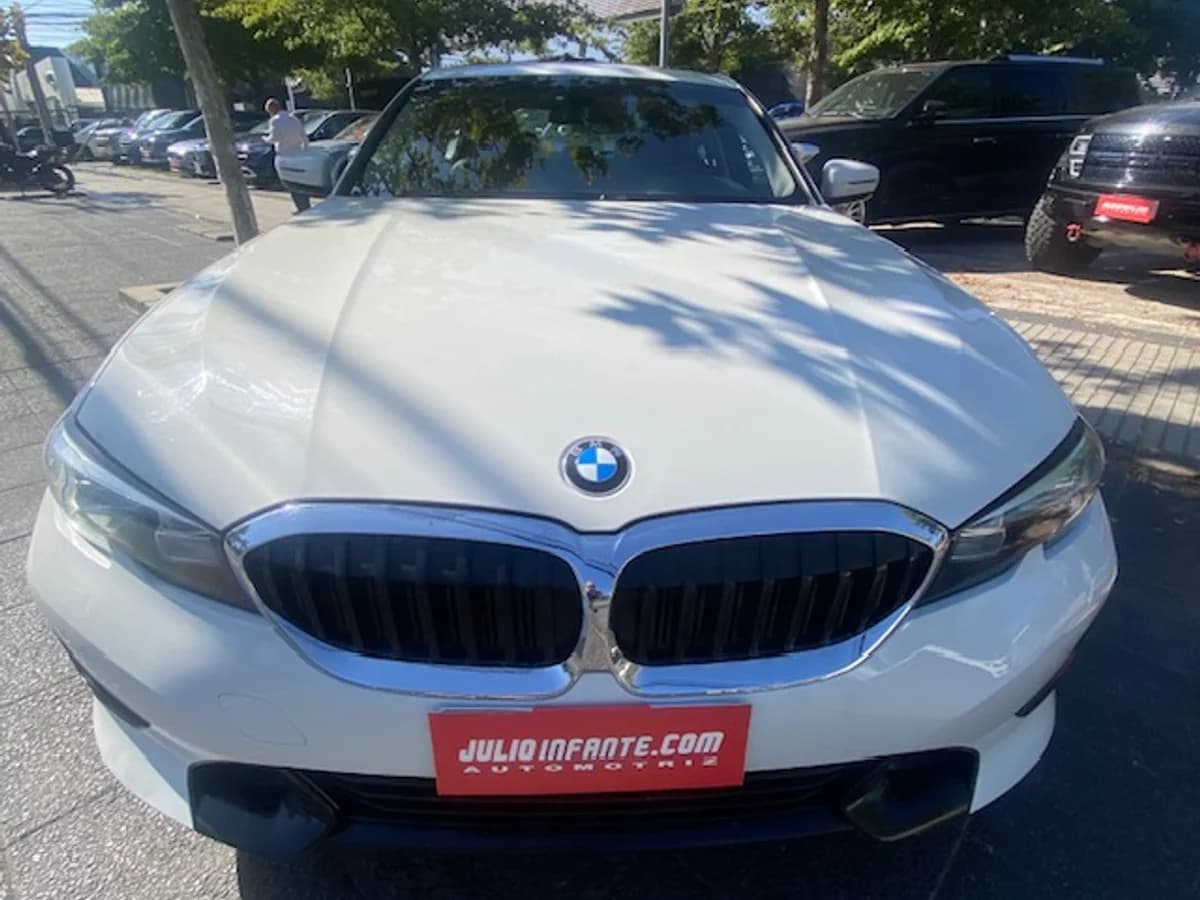BMW 320D Diesel 2.0 Autom.- 2022 - Imagen 4
