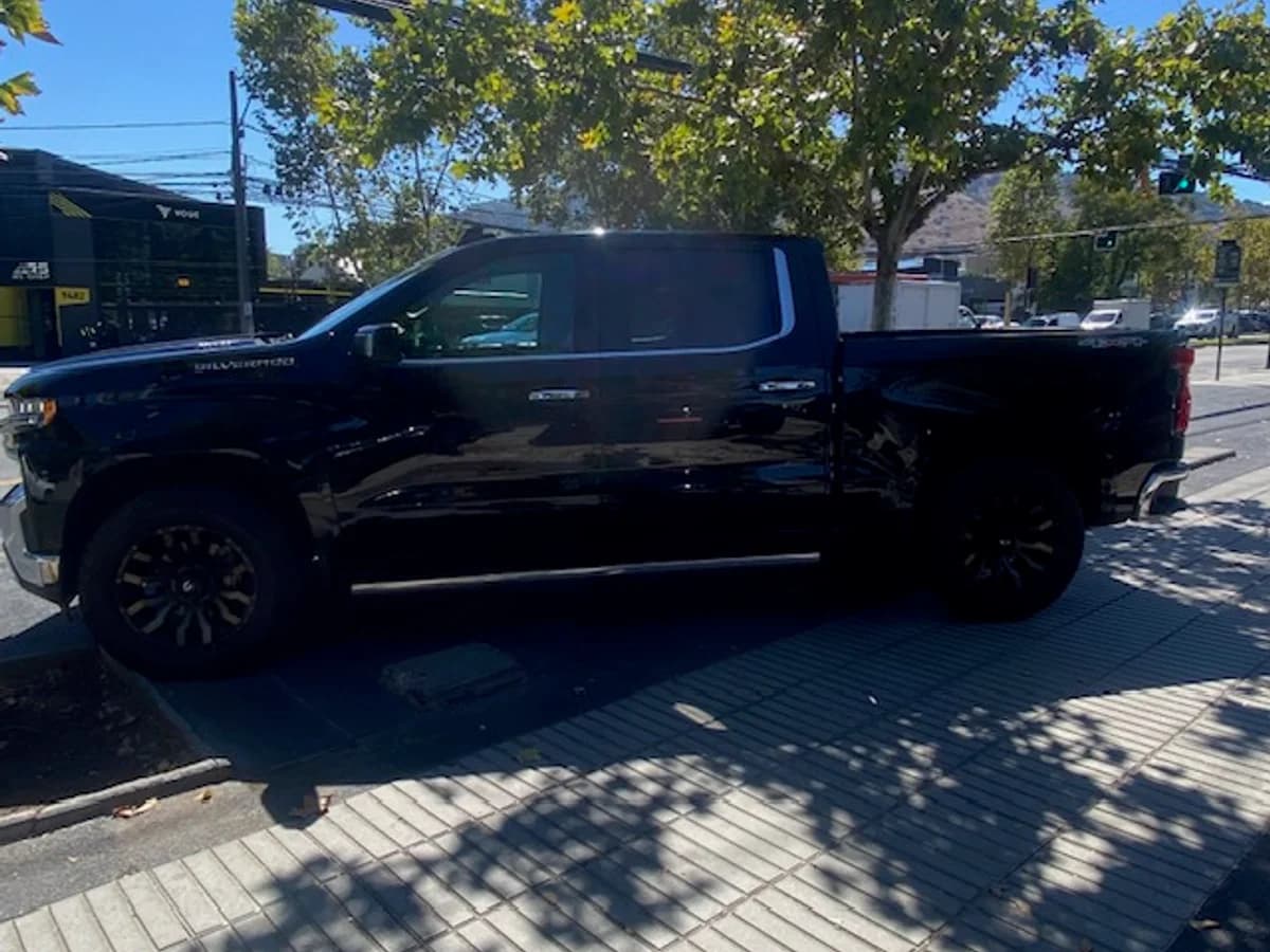 CHEVROLET SILVERADO LTZ 4x4 3.0 Aut. 2022 - Imagen 8