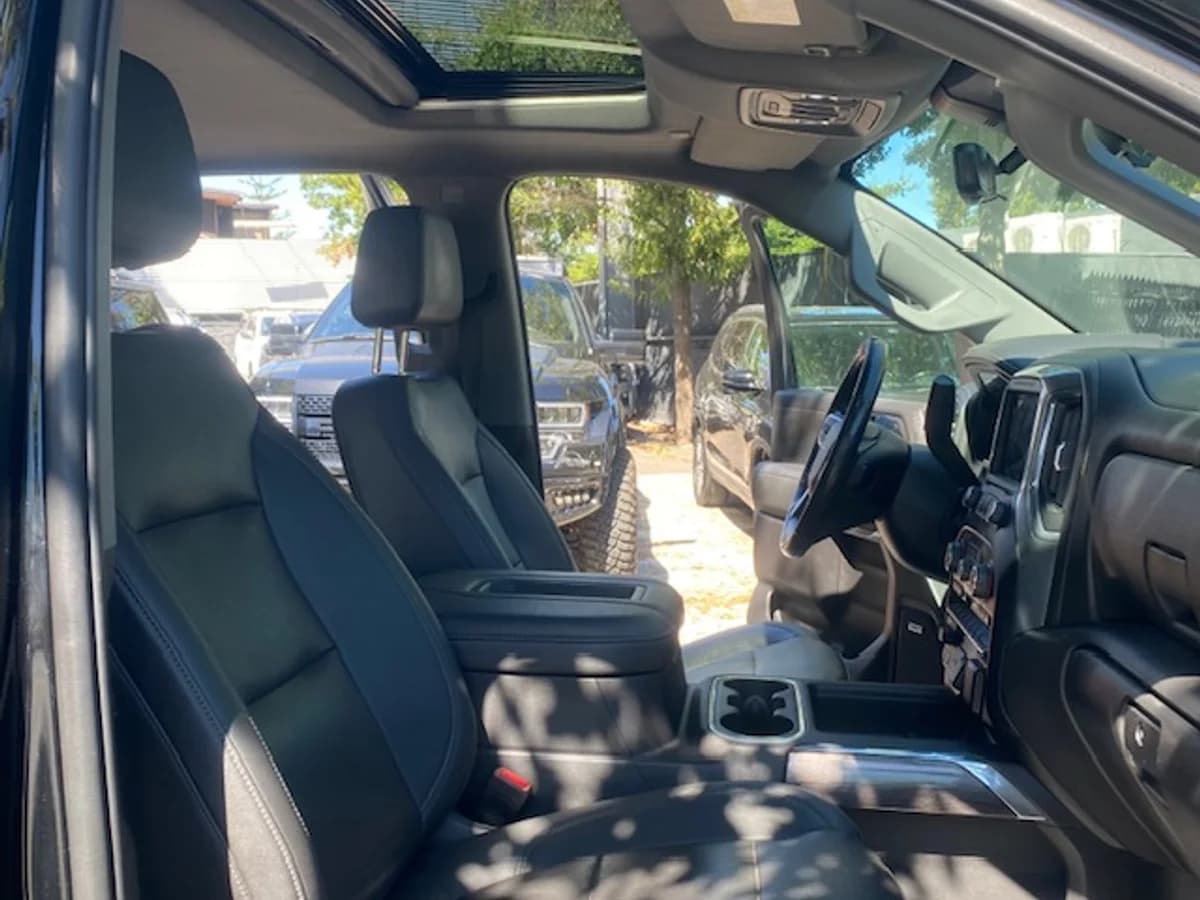 CHEVROLET SILVERADO LTZ 4x4 3.0 Aut. 2022 - Imagen 11