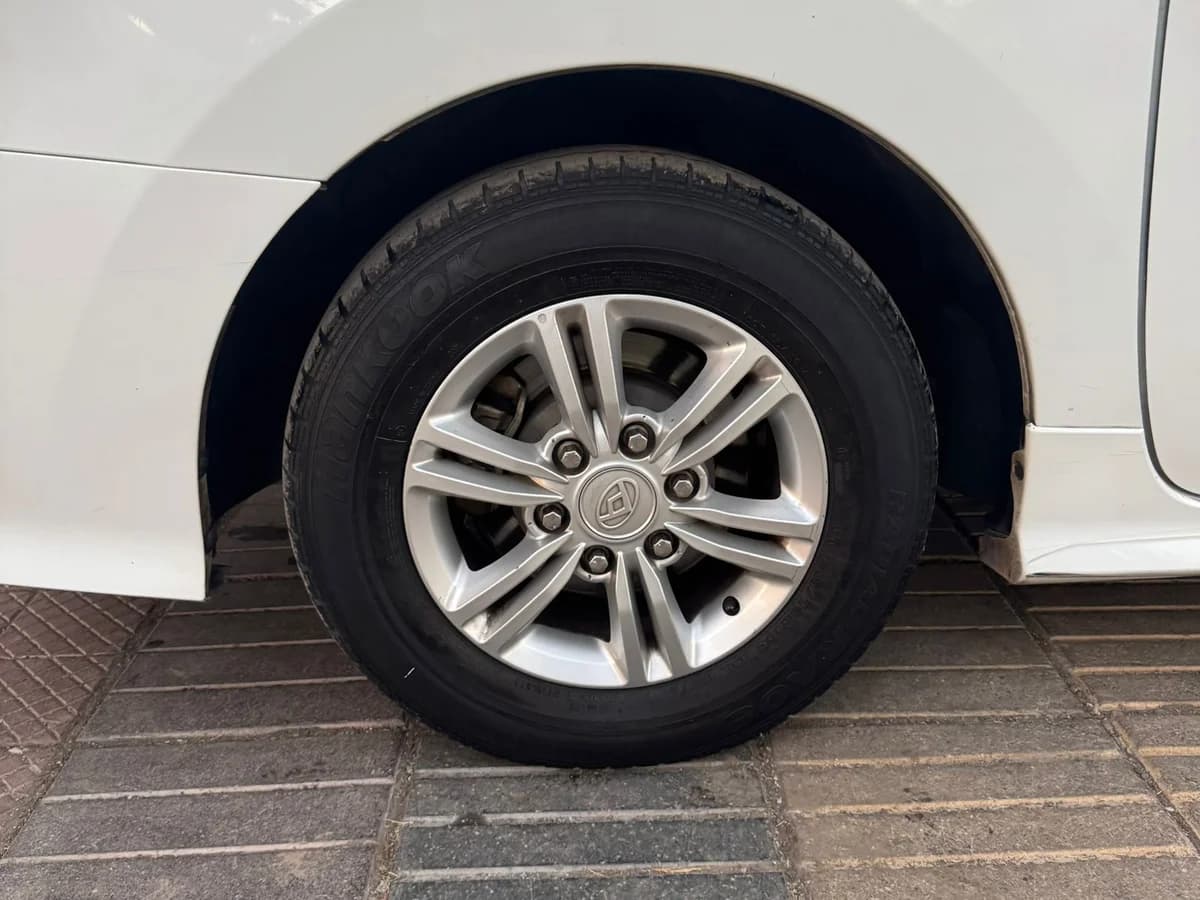 MAXUS G10 2.0 MINIVAN - Imagen 9