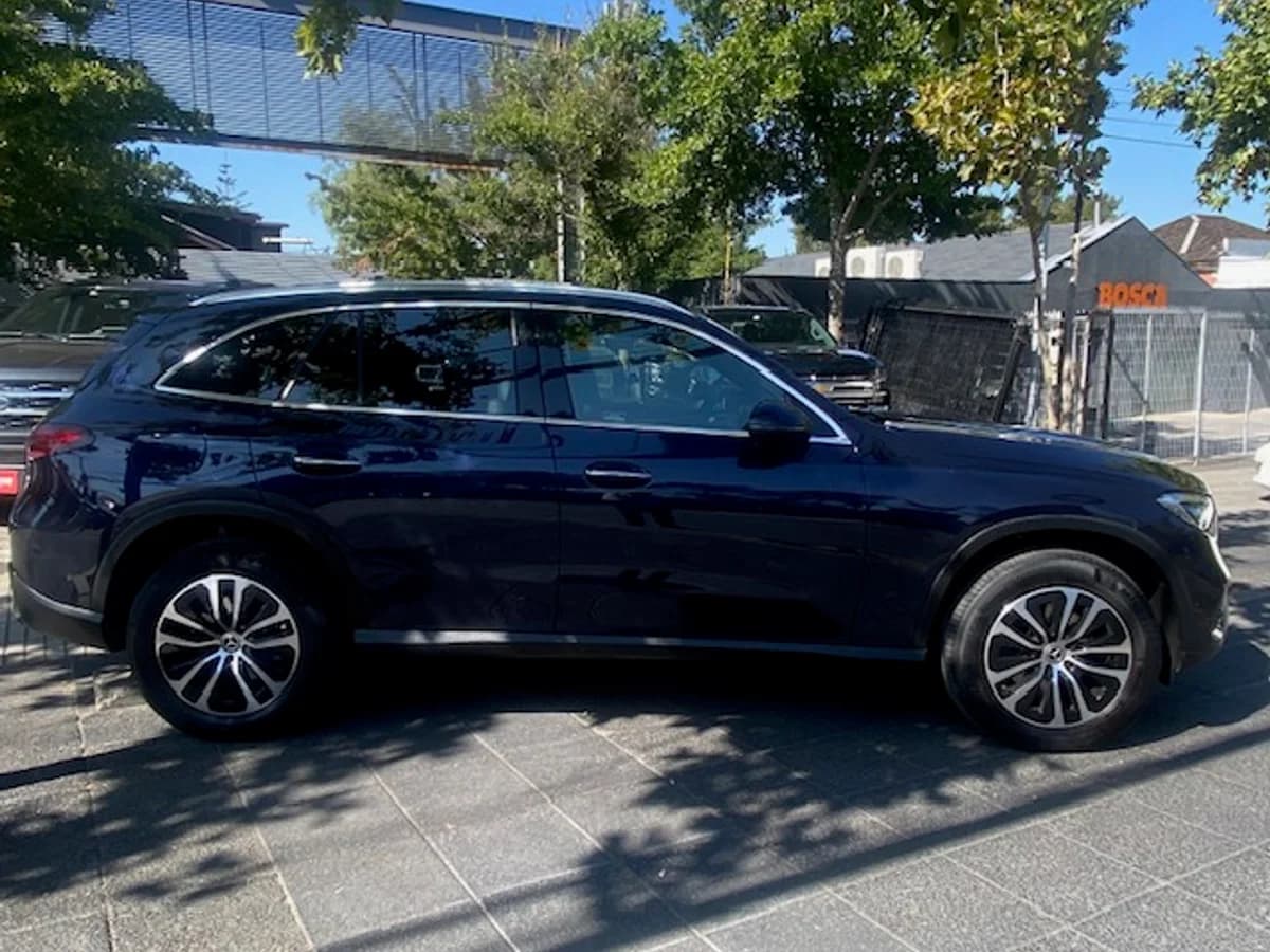 MERCEDES-BENZ GLC 200 2.0 Autom 4matic 2023 - Imagen 7