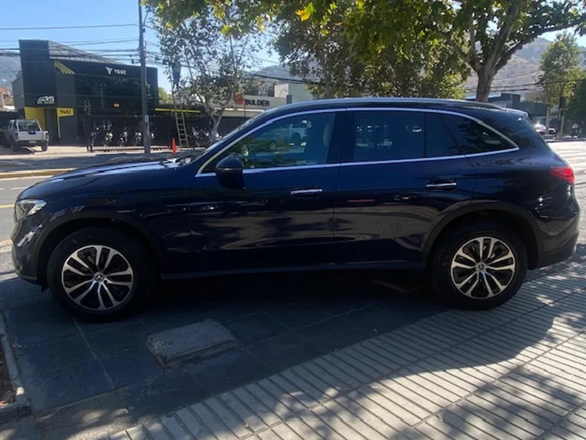 MERCEDES-BENZ GLC 200 2.0 Autom 4matic 2023 - Imagen 9