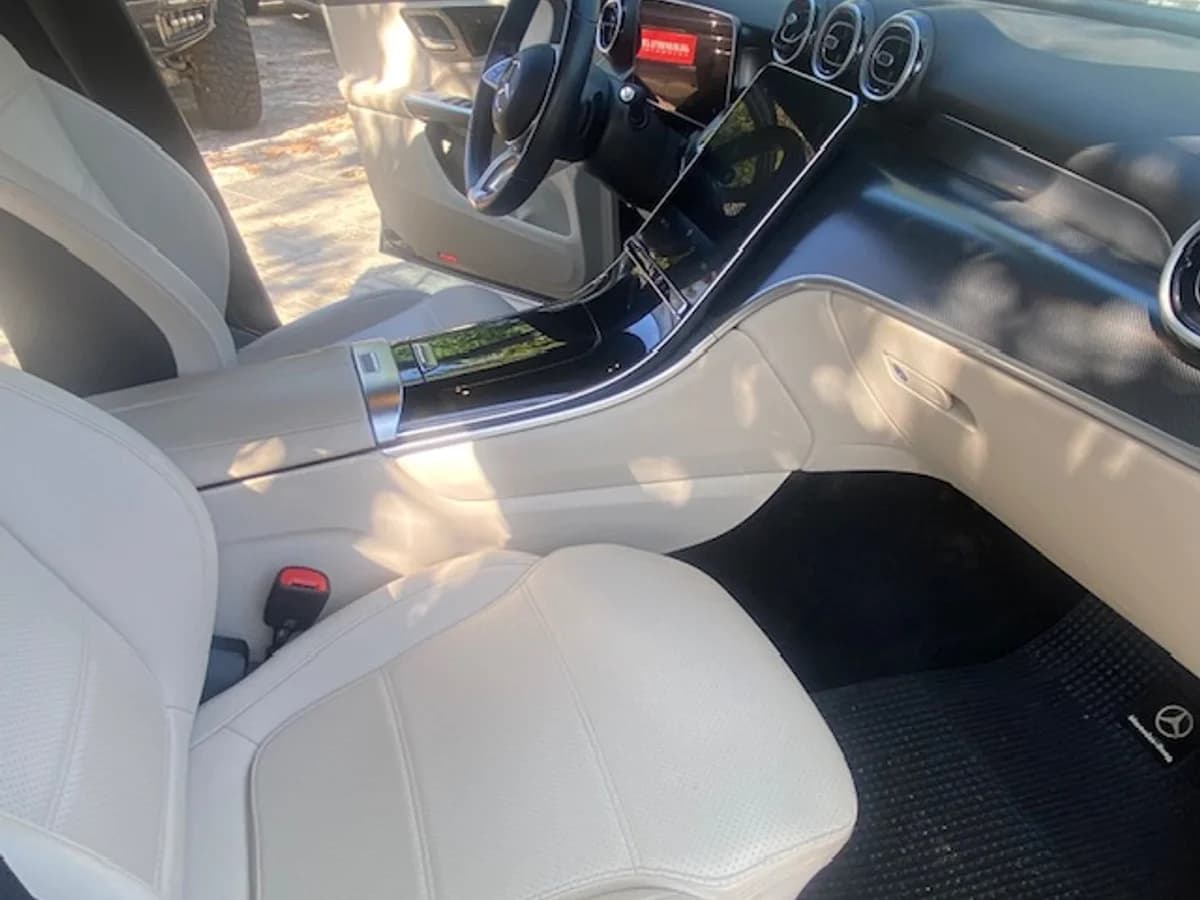 MERCEDES-BENZ GLC 200 2.0 Autom 4matic 2023 - Imagen 10