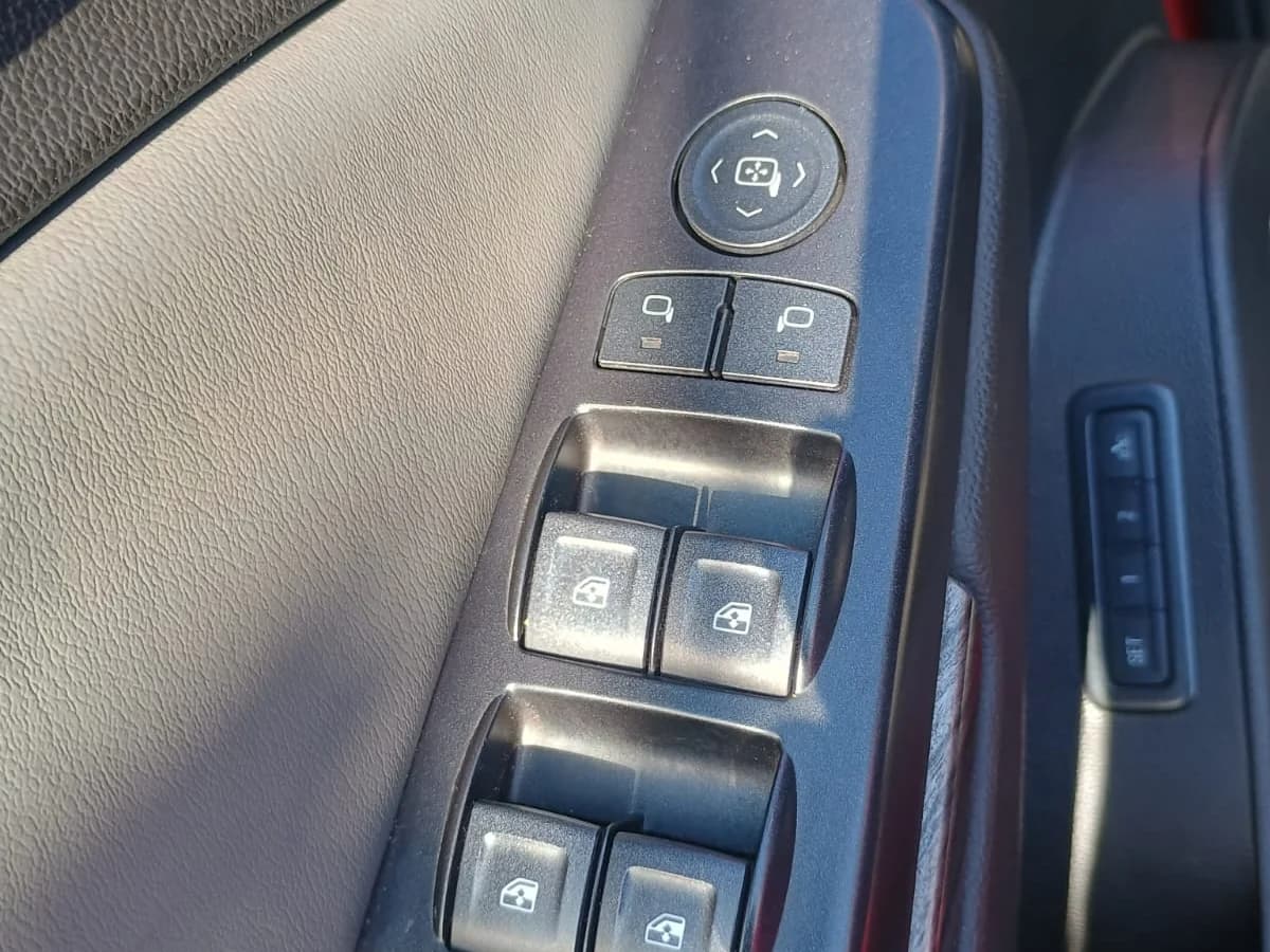 CHEVROLET TAHOE 4WD 5.3 2015 - Imagen 20