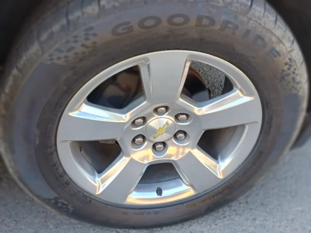 CHEVROLET TAHOE 4WD 5.3 2015 - Imagen 24