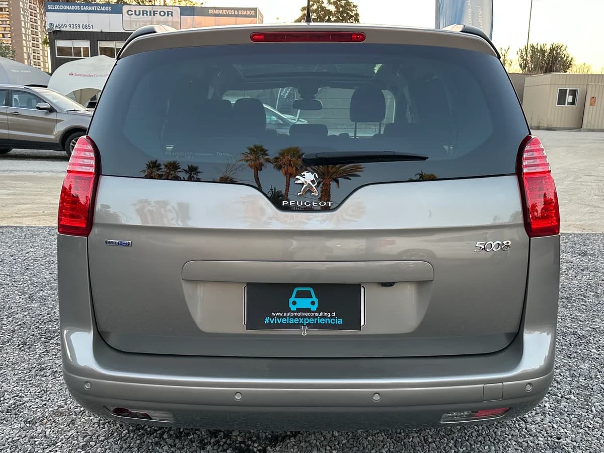 PEUGEOT 5008 ALLURE BLUE HDI 1.6 AUT DIESEL 2017 - Imagen 5