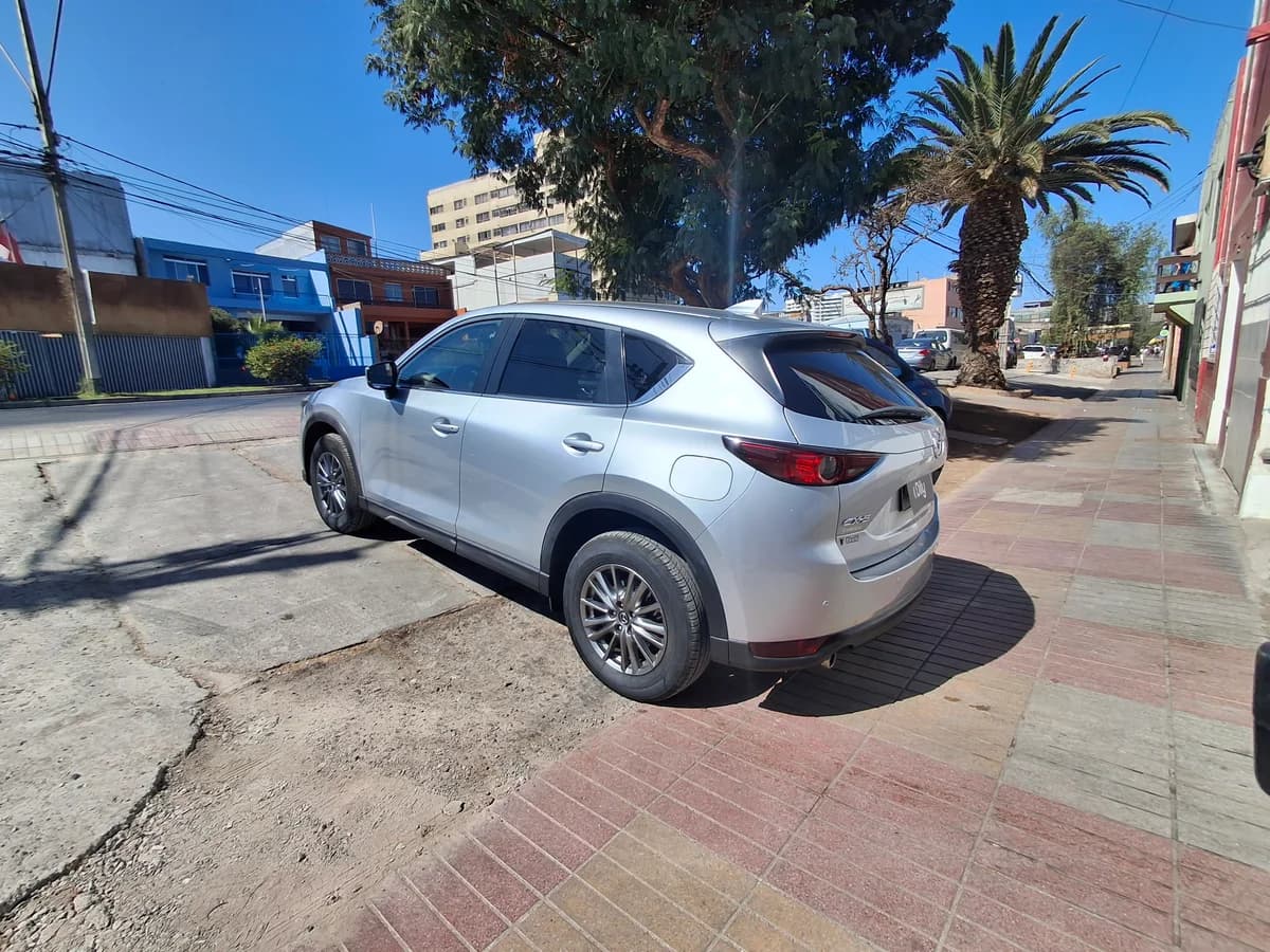 2018 Mazda CX 5r Automático - Imagen 3