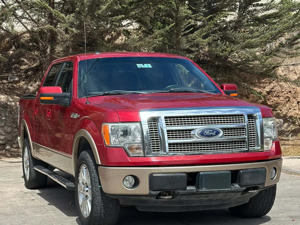 FORD F150 LARIAT 4X4 5.0 - Imagen 4