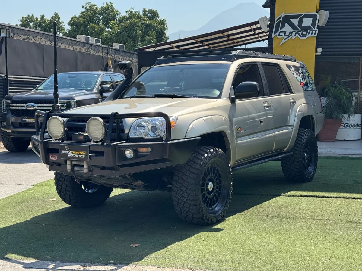 TOYOTA 4RUNNER SR5 2004 - Imagen 3