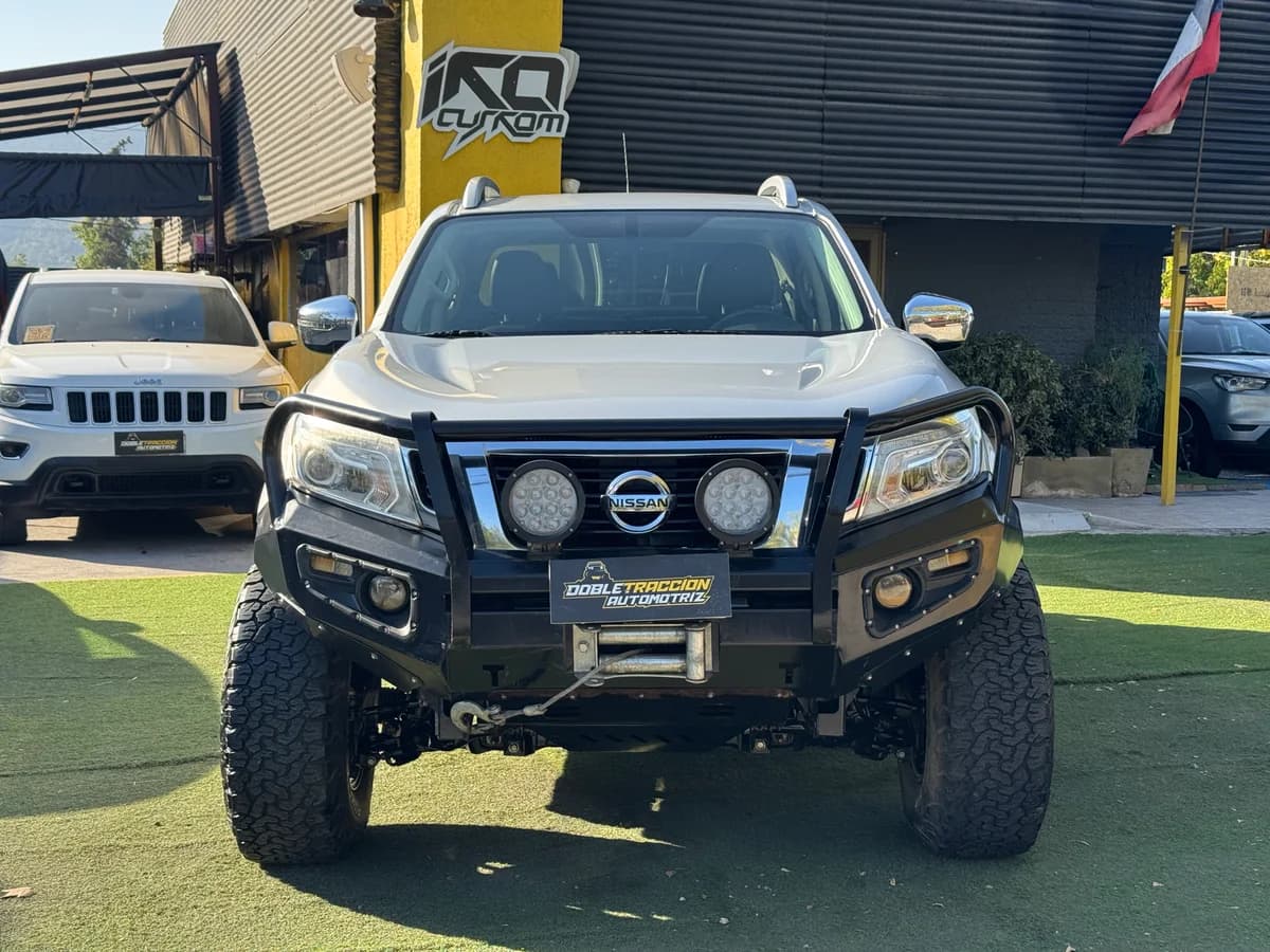 NISSAN NP300 LE 2019 - Imagen 2