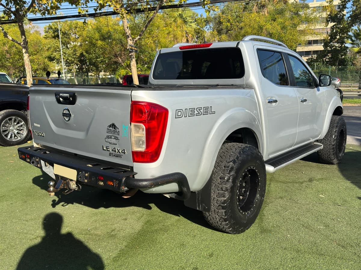 NISSAN NP300 LE 2019 - Imagen 6