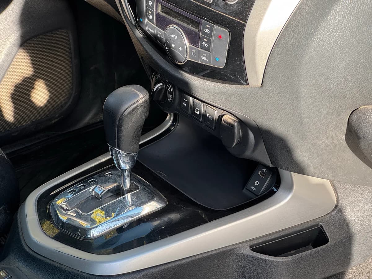 NISSAN NP300 LE 2019 - Imagen 16