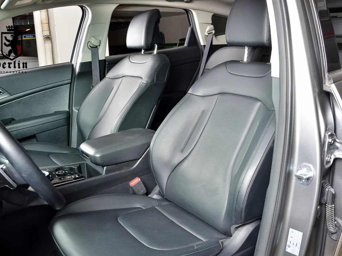 2025 KIA SPORTAGE 2.0L EX DSL 4X4 AUT - Imagen 22