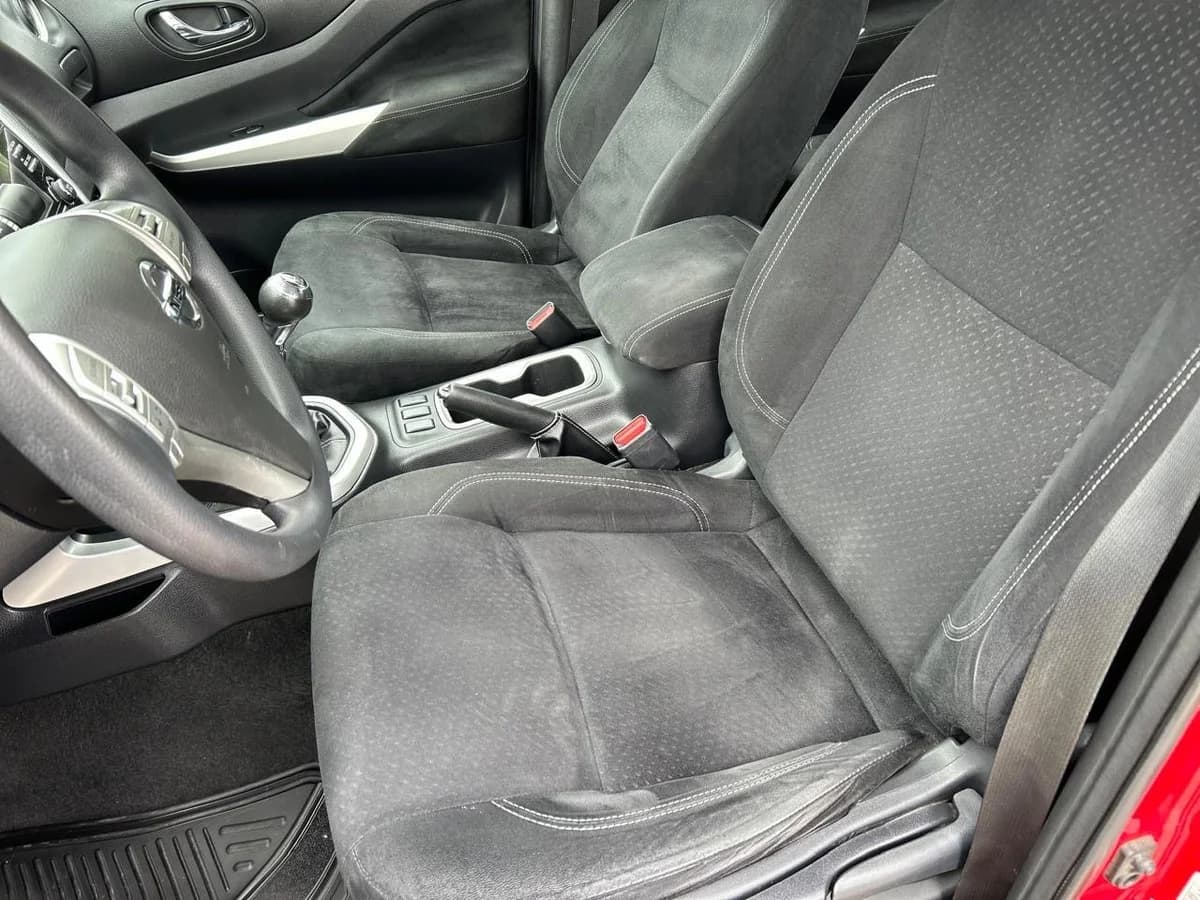 VENDIDA/NISSAN NP300 4X2 - Imagen 10