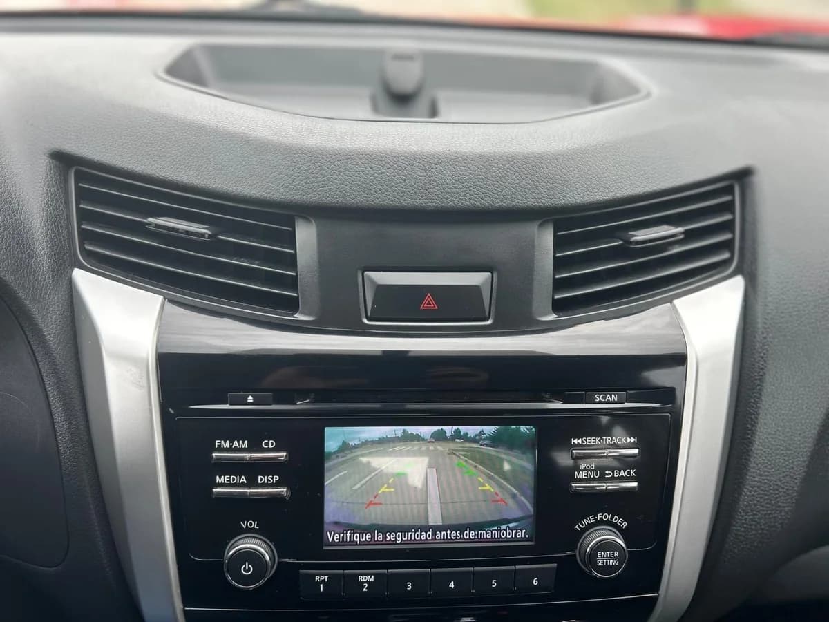 VENDIDA/NISSAN NP300 4X2 - Imagen 12