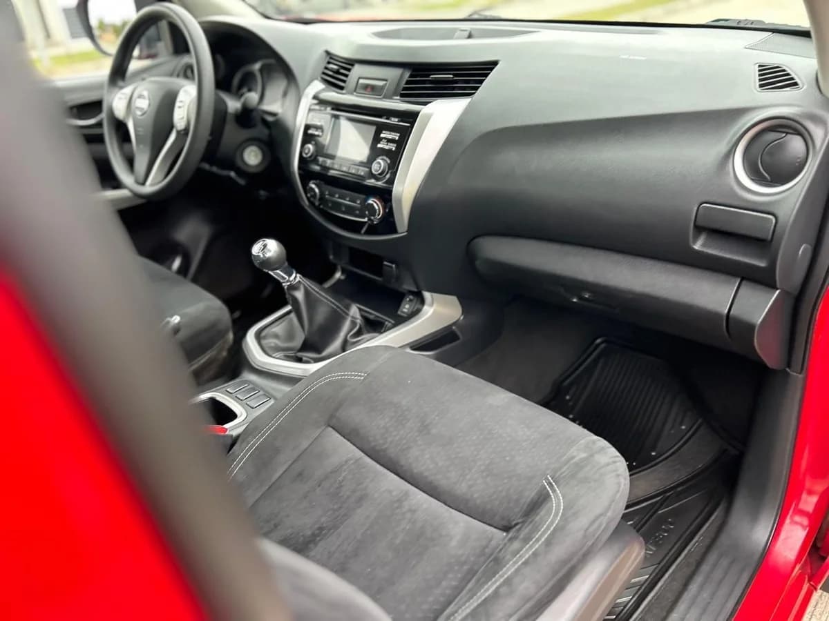VENDIDA/NISSAN NP300 4X2 - Imagen 13