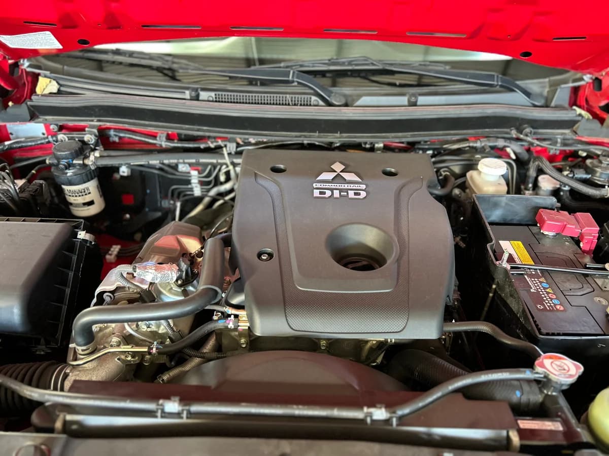 L200 KATANA 4X4 - Imagen 6