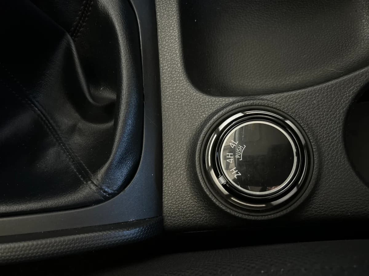 L200 KATANA 4X4 - Imagen 8