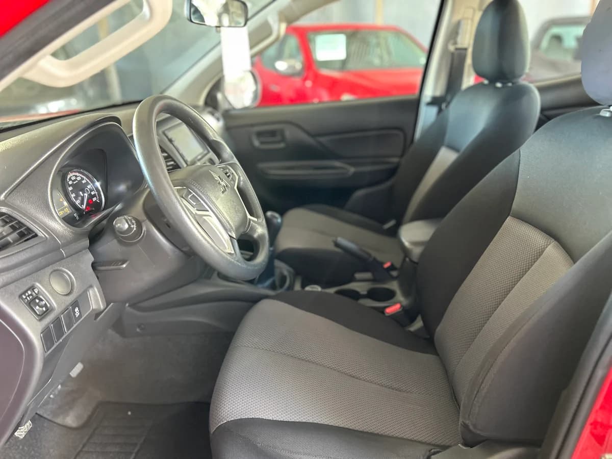L200 KATANA 4X4 - Imagen 15