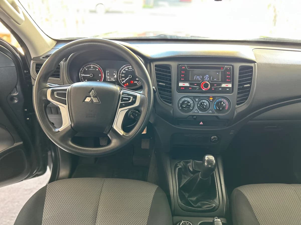 VENDIDA / KATANA 4X4 CON 86.000KM - Imagen 9