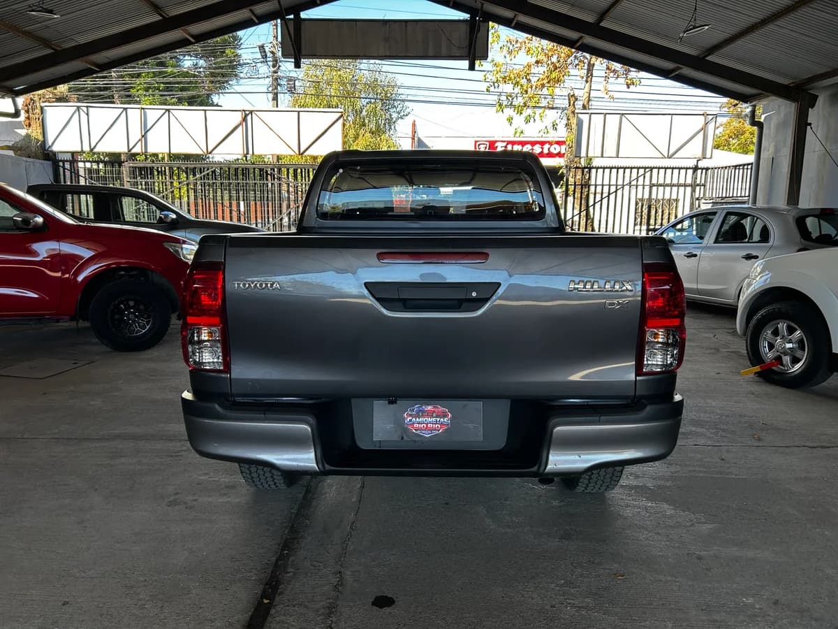 HILUX 4X2 - Imagen 5