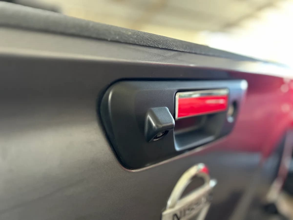 NP300 4X2 - Imagen 5