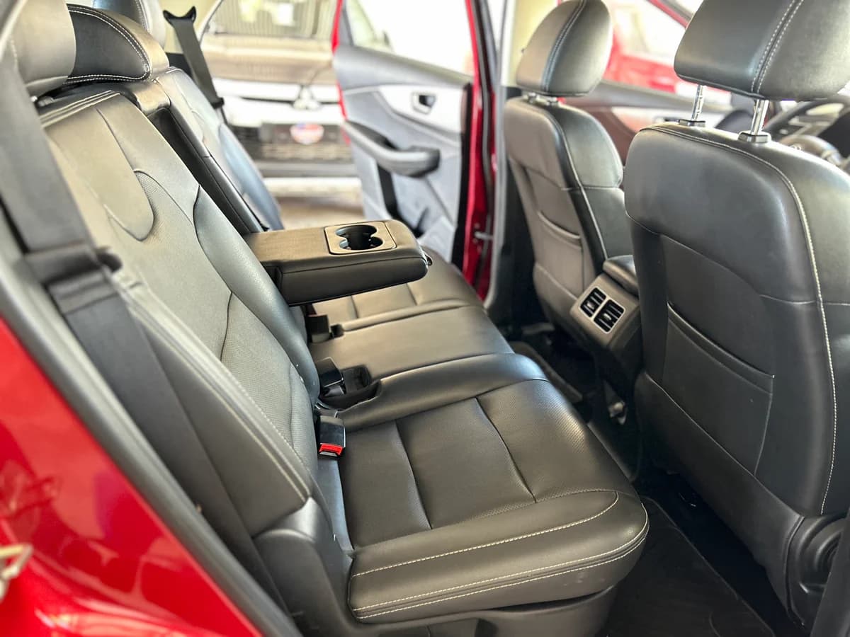 SUV FAMILIAR 3 CORRIDAS DE ASIENTO - Imagen 12